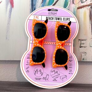 Sunglasses Beach Towel Clips
